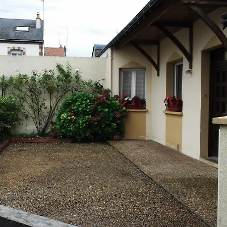 B&B Chez Nina Thurey 투르